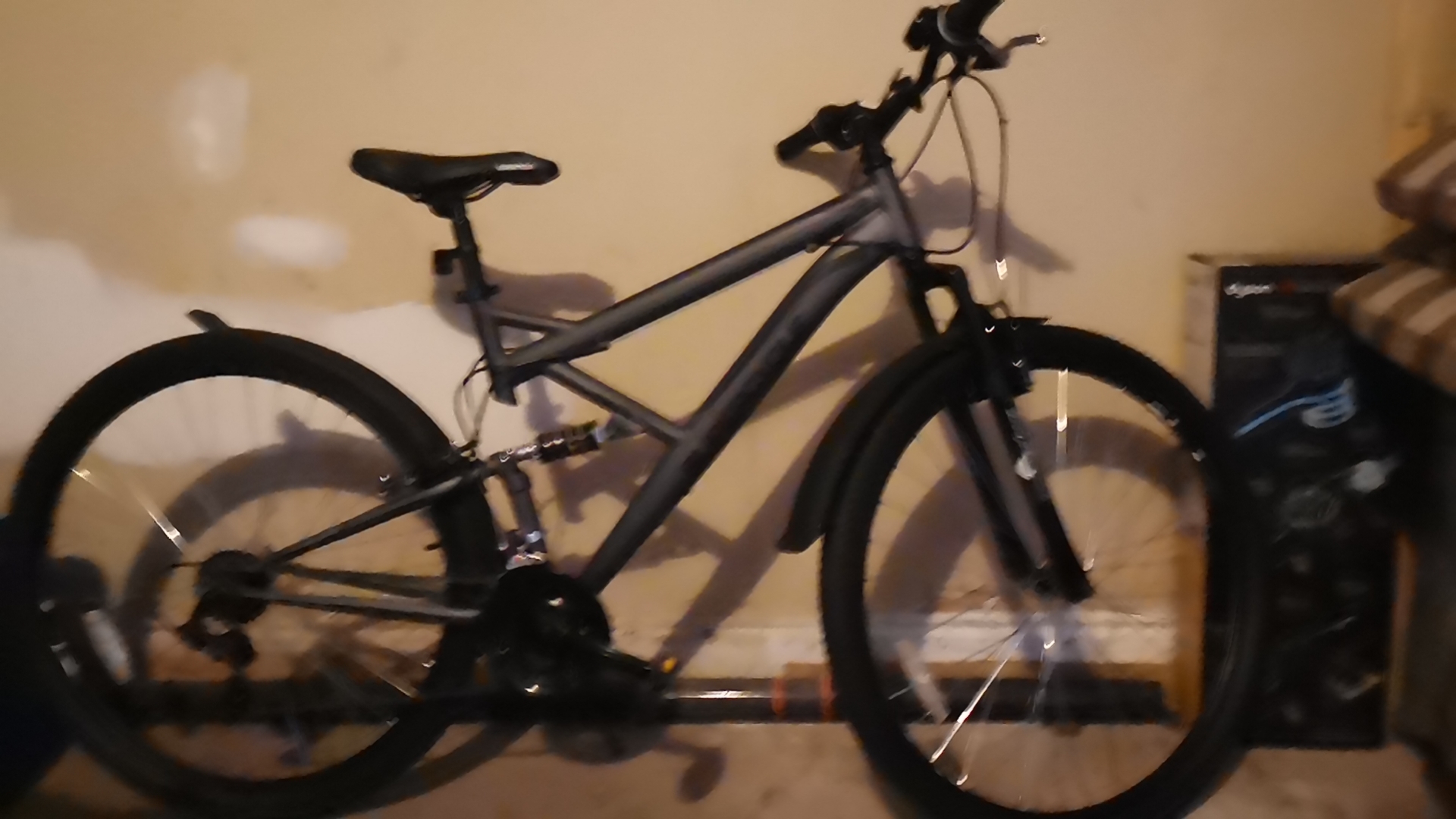 53CBCA88-F64A-4FE4-84A5-BC2000B4281A