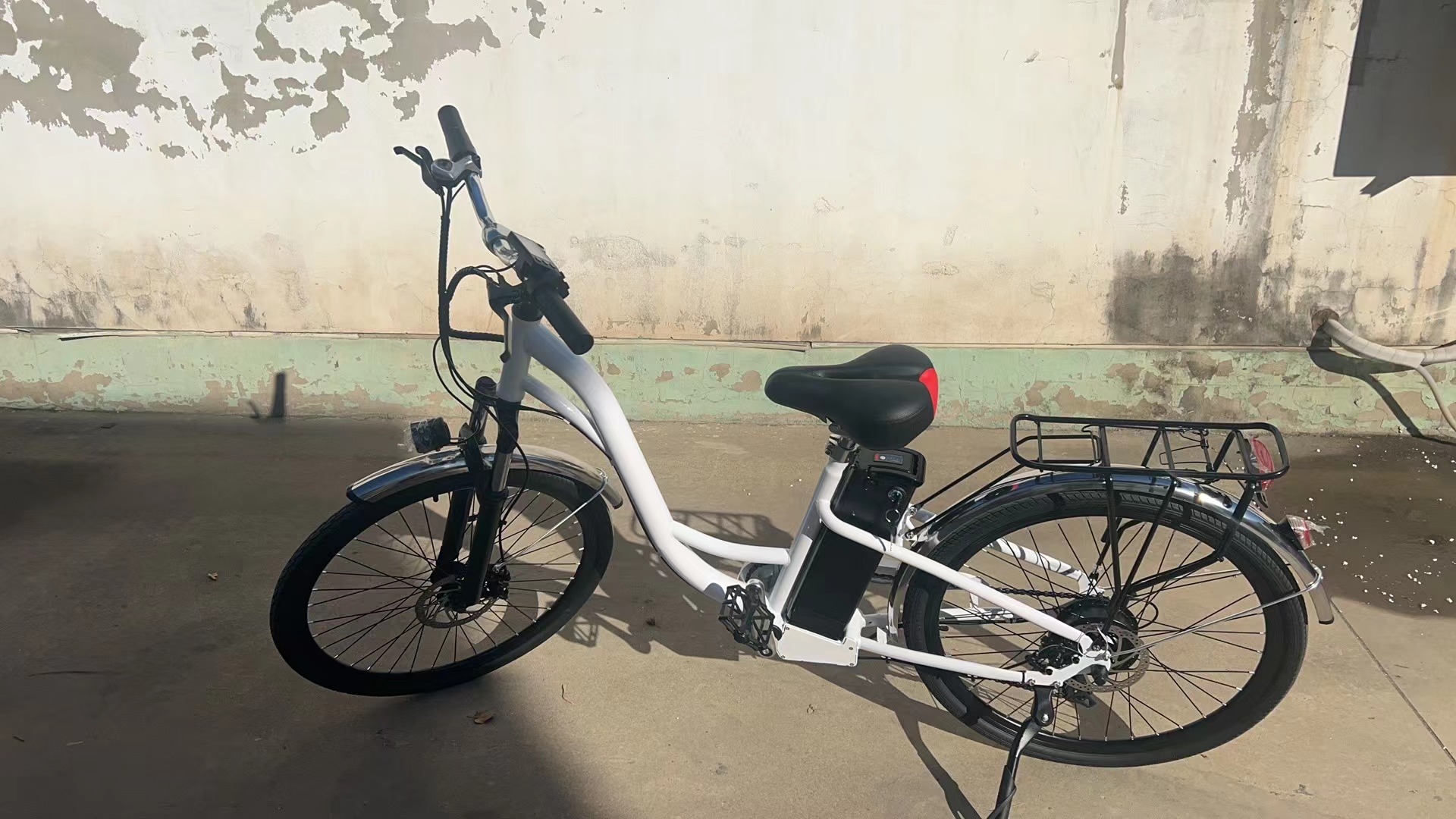 a6ad52abfcc62eb822546ab140c20ce2-1